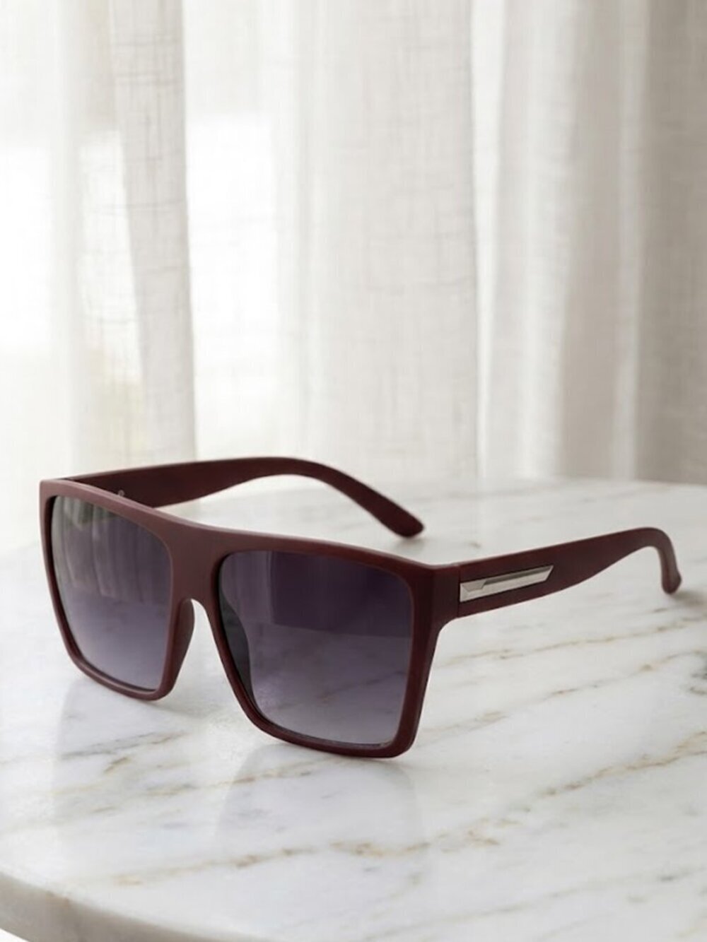 Ladies Red Square Sunglasses - Picture 1 of 4